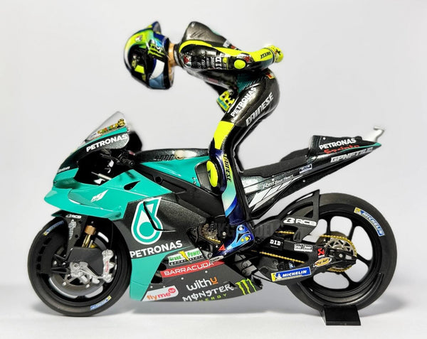 Valentino Rossi Petronas Yamaha 1:12 Scale Die-Cast Model – Rider