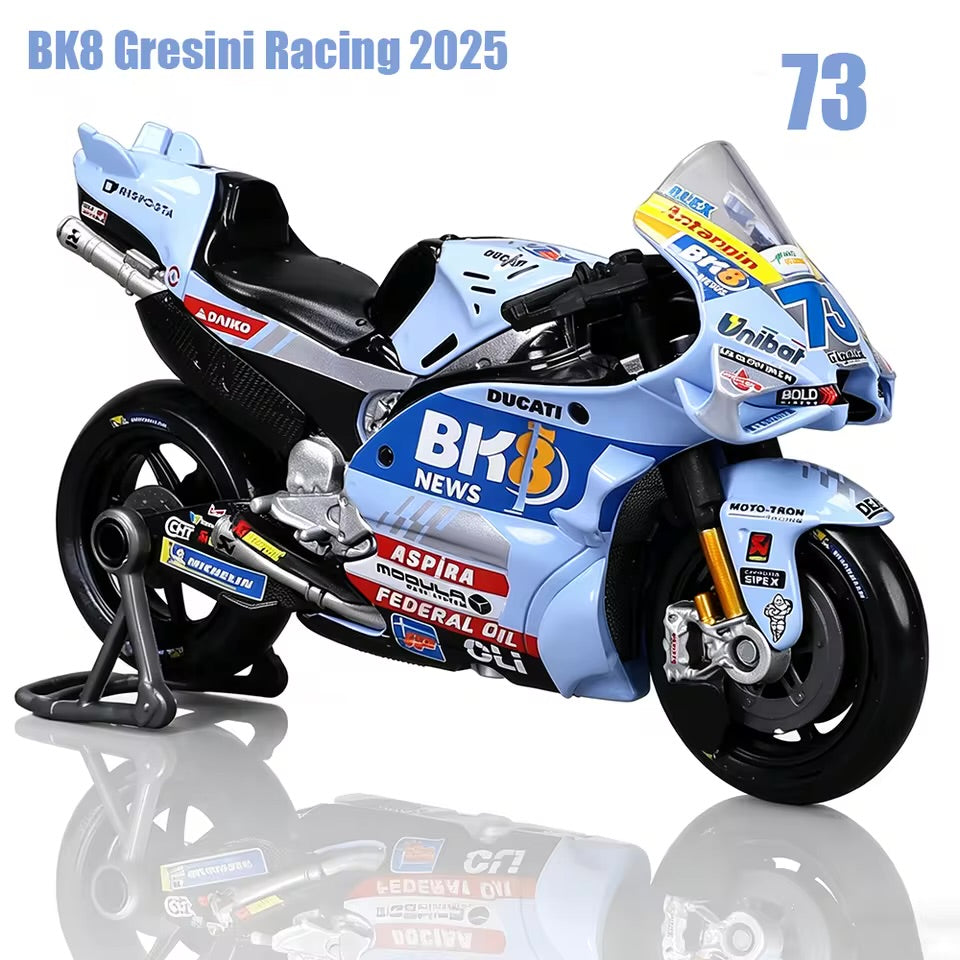Gresini Racing Ducati 2025 MotoGP 1:18 Scale Die-Cast Model Bike